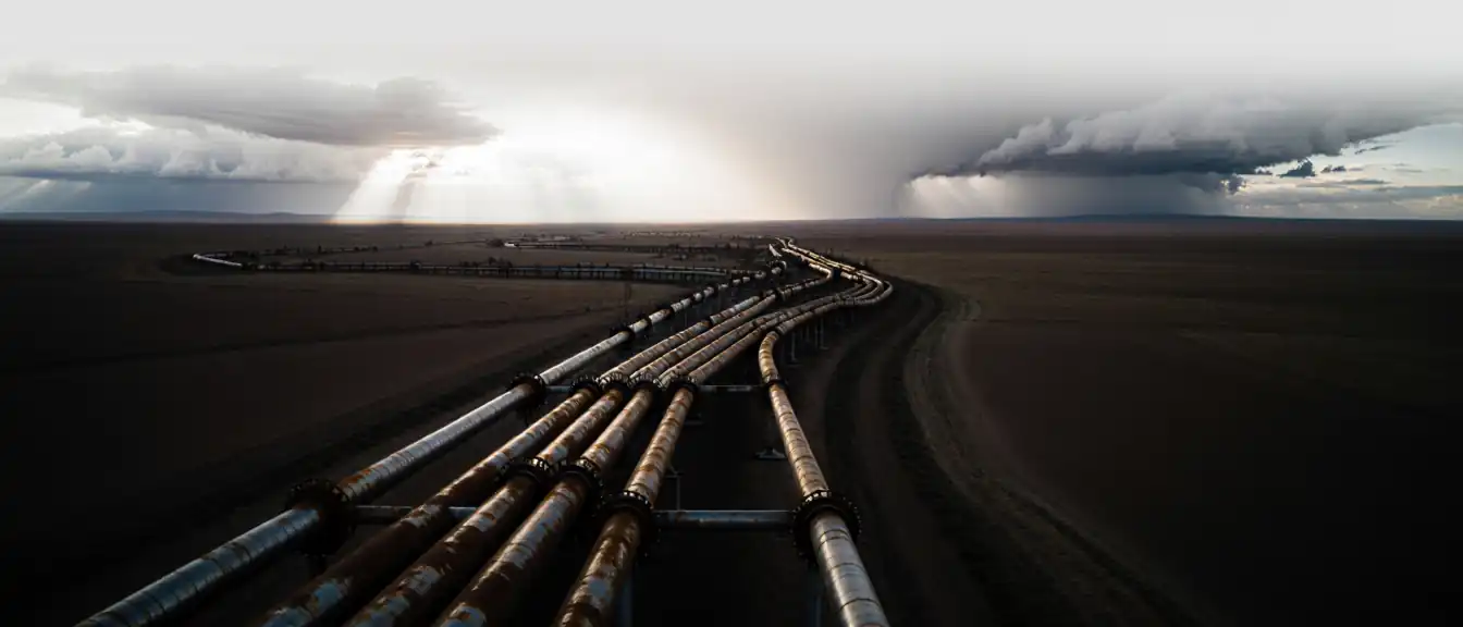 Поиск обходных путей: как Казахстан адаптирует нефтяной экспорт в условиях атак на КТК