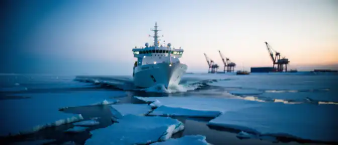 Артерии будущего: как Россия перестраивает свою водную логистику и почему реки становятся стратегическим резервом страны